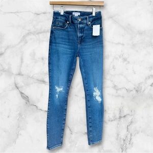 Good American good leg crop Blue Jeans sz 0/25 nwt 011